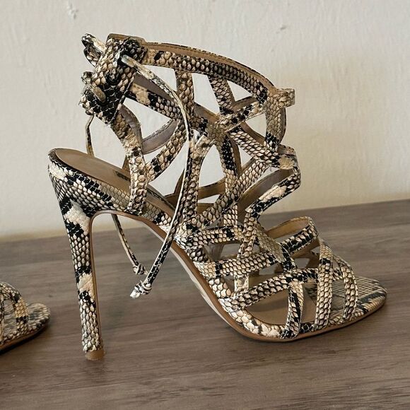 TOPSHOP - Snake Print Heels - Picture 5 of 6